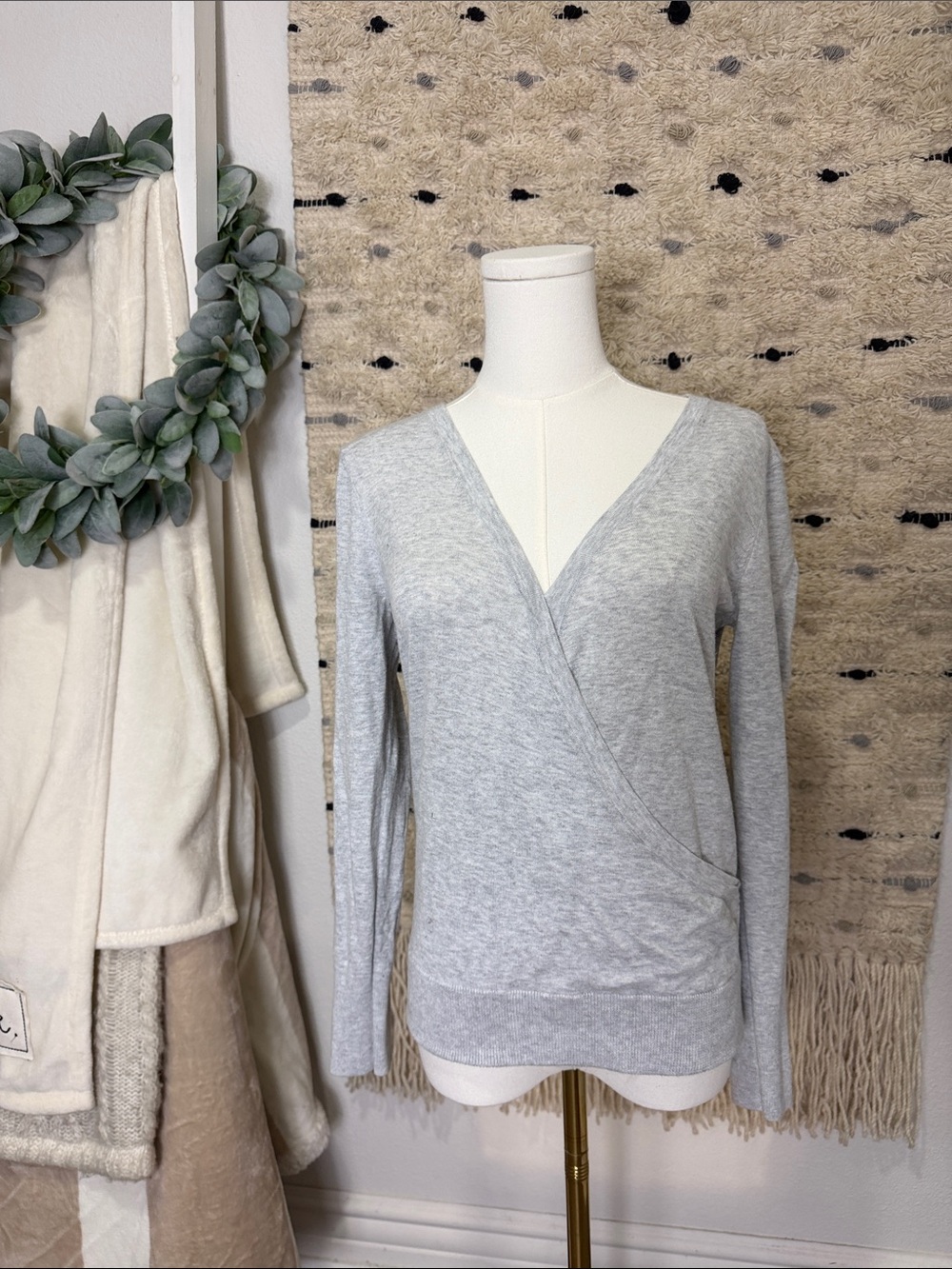 Halogen Light Gray Wrap V-Neck Sweater size S